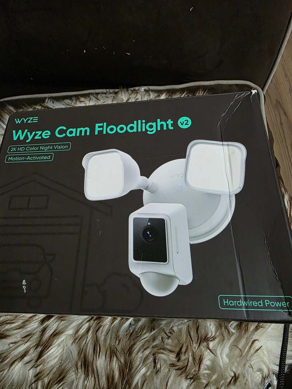 Wyze Cam Floodlight v2 2K HD Color Night Vision Motion-Activated Security Camera